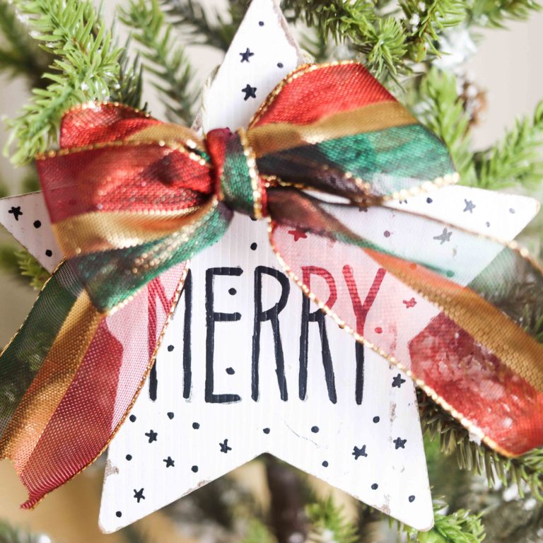 DIY Easy Wooden Christmas Ornaments