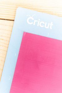 How to Work with Iron-On or HTV | A Beginner's Guide ~ Daydream Into ...