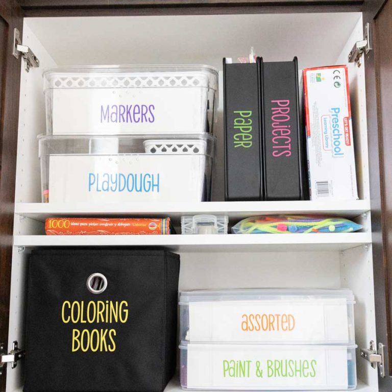 How to Make Vinyl Labels with your Cricut | Adhesive and HTV