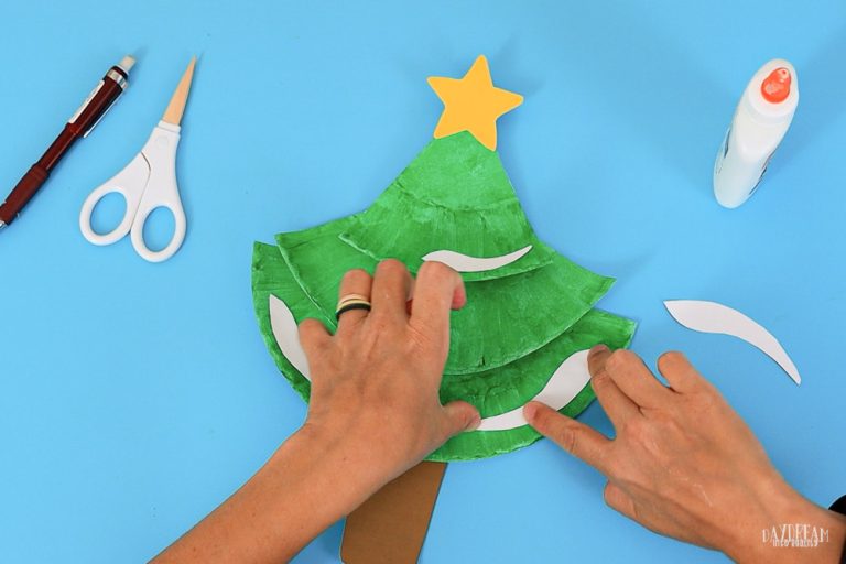 Paper Plate Christmas Tree Craft for Kids | Free PDF Template ...