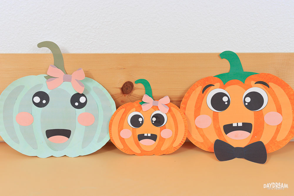 Cute paper plate pumpkins for kids