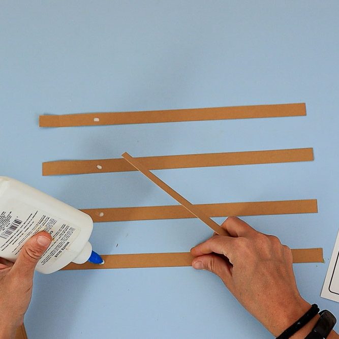 applying glue to pie lattice strips