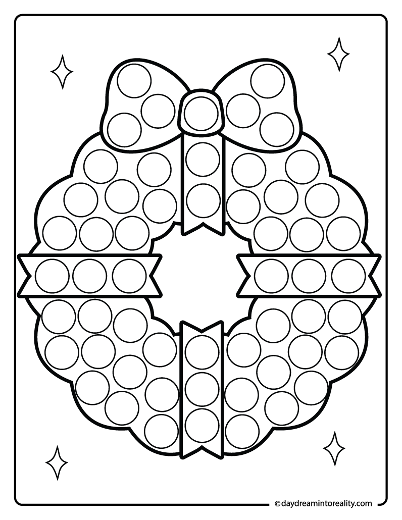 Christmas wreath dot marker sheet for toddlers and kids classroom fun